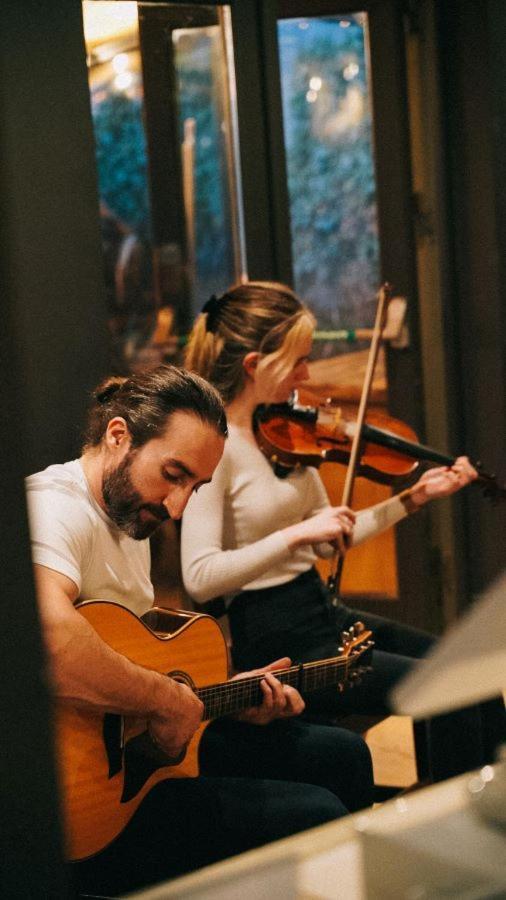 Fiddle + Bow Hotel 둘린 외부 사진